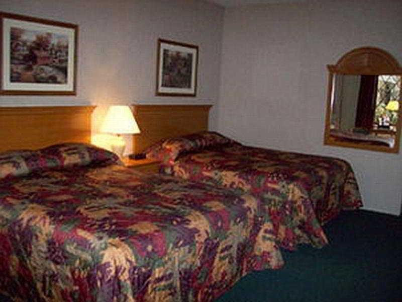 Travelodge By Wyndham Bedford Quarto foto