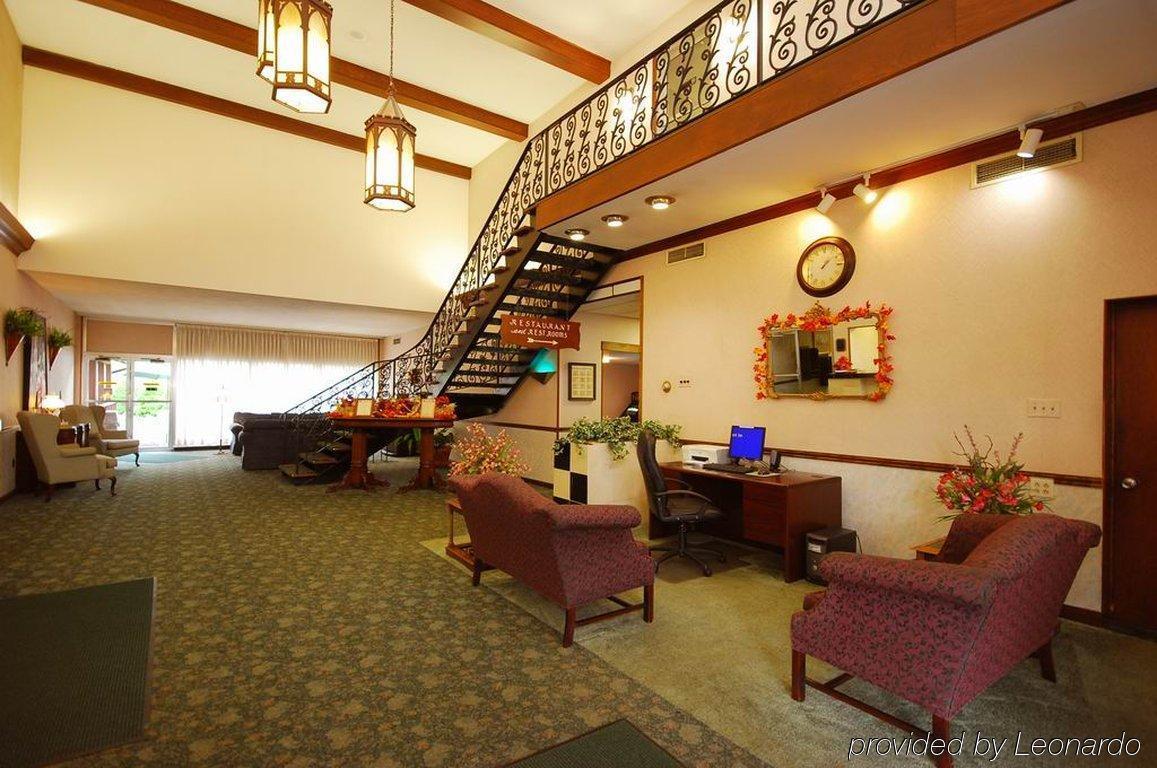 Travelodge By Wyndham Bedford Interior foto