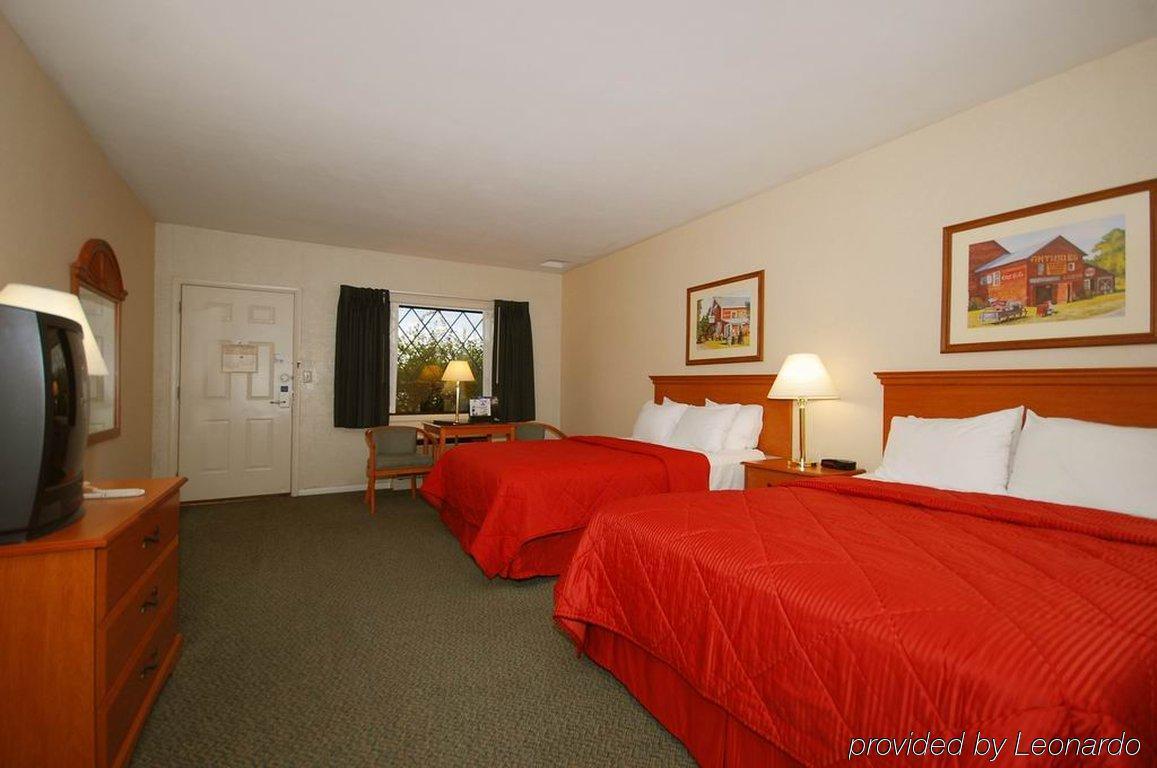Travelodge By Wyndham Bedford Quarto foto
